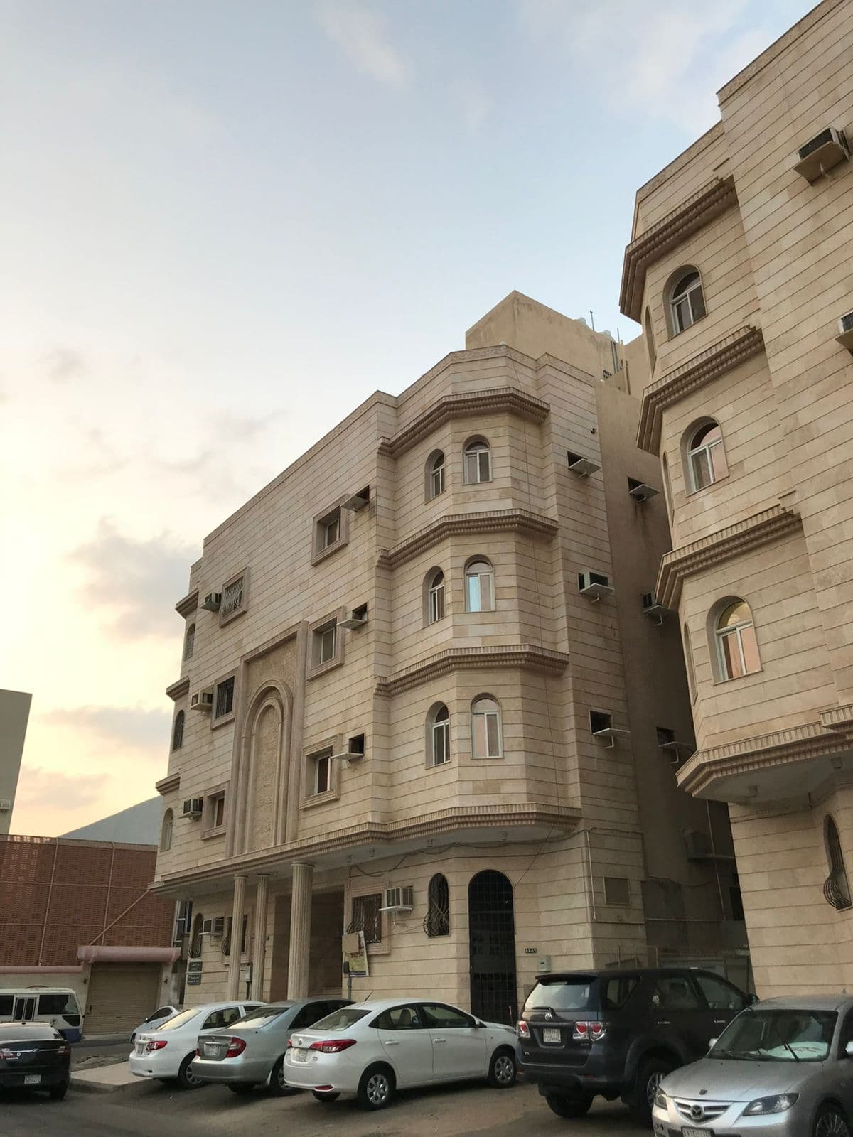 عمارة سكنية